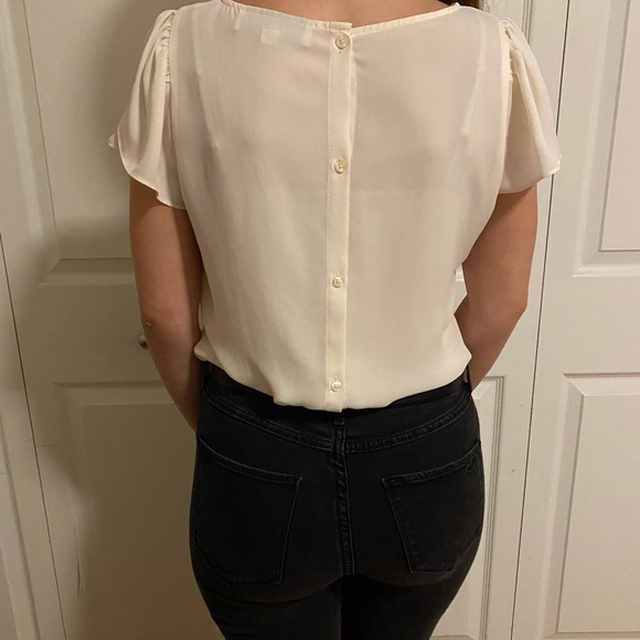 White Flutter Sleeve Blouse - Picture 2 of 3